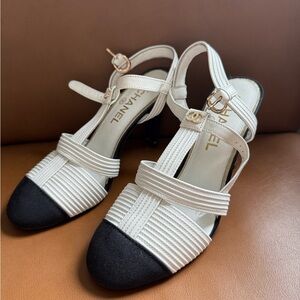 Women's Two-Tone Strappy Heels size 37